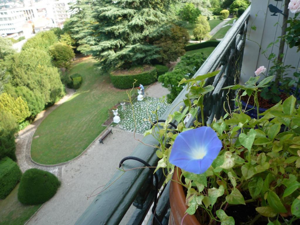 엑스레뱅 Aux Meubles Du Manoir 아파트 호텔 외부 사진