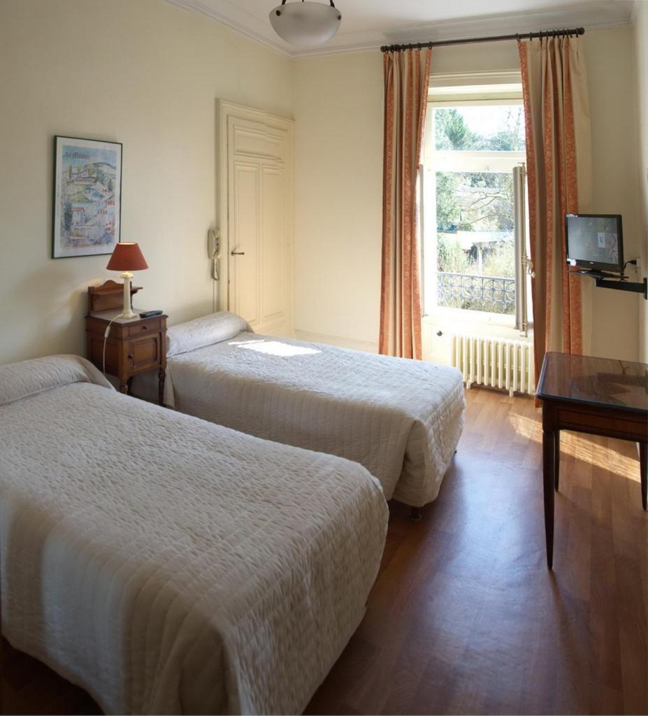 엑스레뱅 Aux Meubles Du Manoir 아파트 호텔 외부 사진