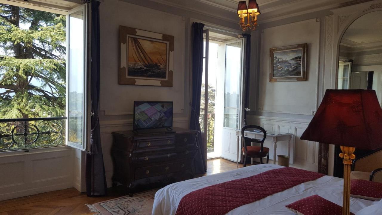 엑스레뱅 Aux Meubles Du Manoir 아파트 호텔 외부 사진